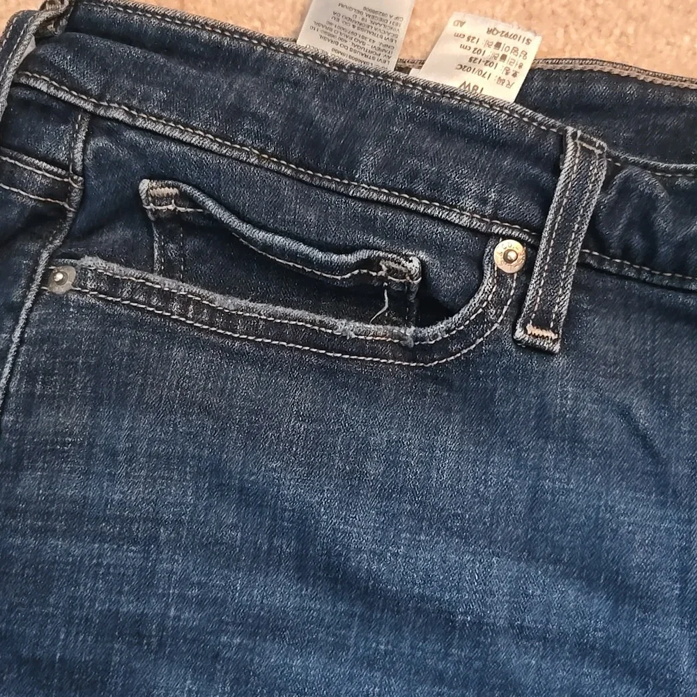 Dark Blue Denim Shorts. 18W Levis Shorts, Great Used Condition - Picture 7 of 7